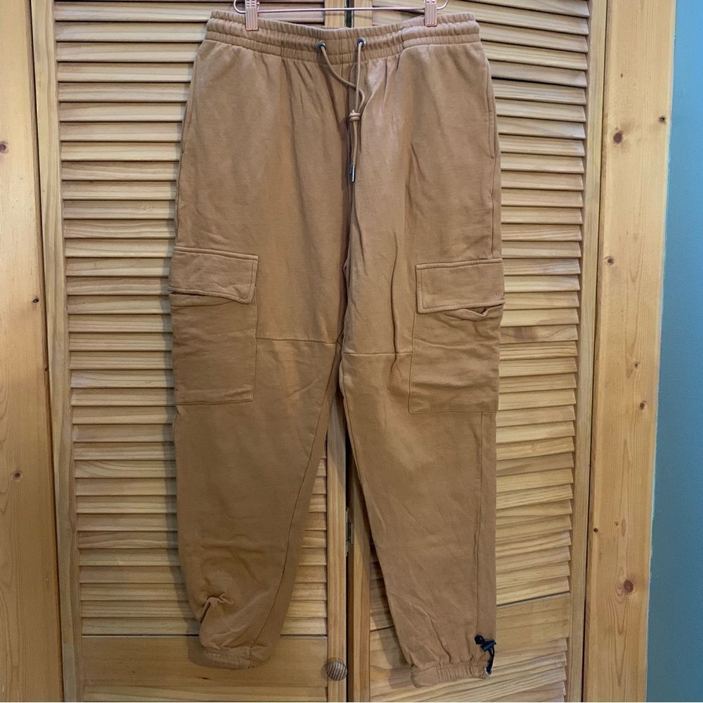 Balance Athletica Cargo Joggers size XL